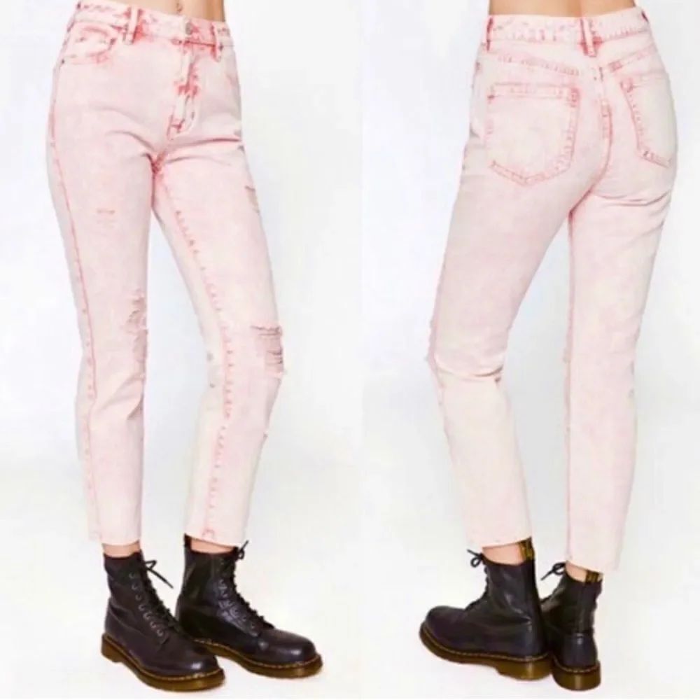 PACSUN ACID WASH PINK HIGH WAISTED DISTRESSED CROPPED MOM JEANS SIZE 25